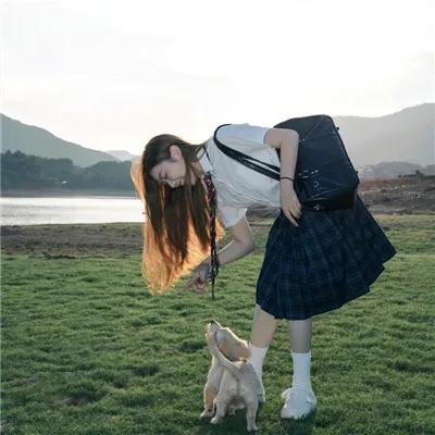 危机密布
